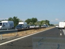 Пълна версия на екшъна на АМ "Тракия" с 19-годишното шофьорче