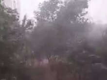 Силна буря удари София