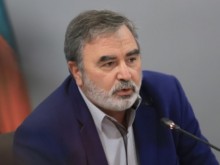 Кунчев: Вече сме в началото на четвъртата вълна на COVID-19