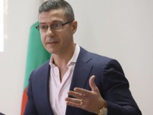 Изненадваща оставка, мотивите - дълбоко лични