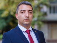 Думите "мъж" и "жена" за малко да препънат 9-годишната младежка стратегия на Пловдив