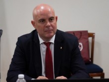 Иван Гешев трябва да внесе доклад в Нaрoднoтo cъбрaниe