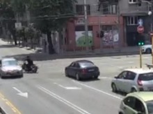 Разпространиха брутални кадри от катастрофи с мотоциклетисти