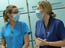 Официално от министерството за това кой и как може да се зарази с ковид след ваксинация