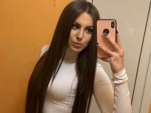 18-годишно момиче е в кома след удар на БМВ в стълб, лекарите дават малък шанс!