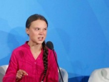 Грета Тунберг нападна модната индустрия