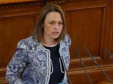 Ива Митева излиза от политиката?