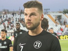 Текат усилени преговори с основен футболист на Локомотив