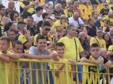 ПФК Ботев направи голям жест към учениците за мача с Хебър