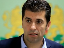 ИТН: Кирил Петков не отговаря на изискванията да бъде министър