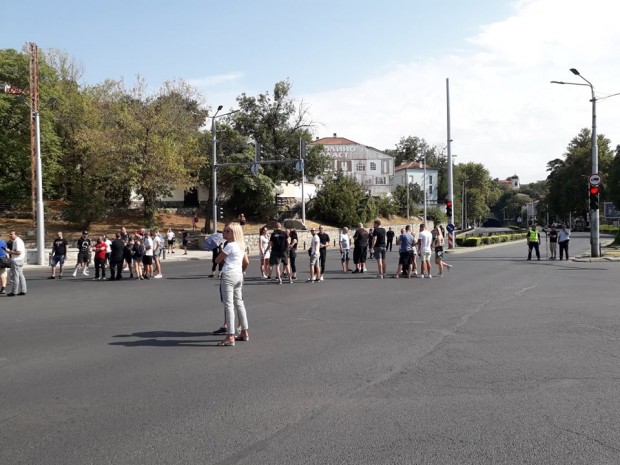 18 автобуса с променени маршрути заради протестиращите в Пловдив ресторантьори