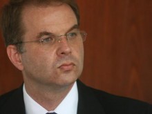 Чолаков: Записите явно са били крити в други чекмеджета, не в тези на ГЕРБ