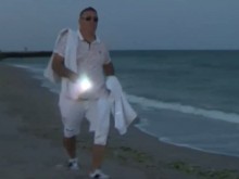 И това доживяхме! Ето какво се случва по морето ни през нощта!