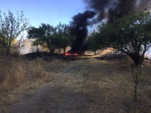 Стотици запалени гуми са предизвикали пожара в Пловдив