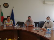 Областната епизоотична комисия с незабавни мерки!
