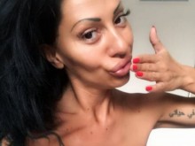 Набедена за любовница на Митьо Очите реши да си пробва късмета в "Ергенът"
