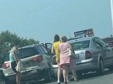 Ужас на АМ "Тракия" до Пловдив! Няколко коли са се ударили в изпреварващата лента