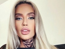 Тита шокира с тази промяна, нашарена е с татуси