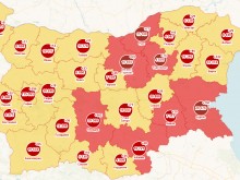 Още две области в страната преминаха в "червената зона"