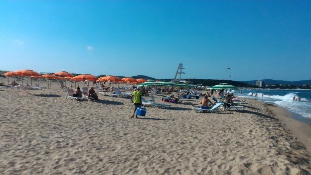 div Германците се числят към предпочитаните туристи по българското Черноморие Какво