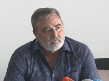 Кунчев: Имаме само две мощни оръжия срещу COVID-19