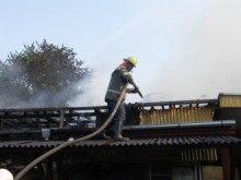Пожар е избухнал вчера в селскостопанска постройка в с. Паничери