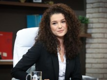 Водеща от NOVA заема мястото на Алекс Кръстева?