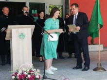 Правнучката на бивш премиер и земеделски министър получи първата студентска книжка в Аграрния