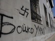 Прокуратурата образува производство заради свастиките по Техническия университет