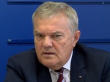 Румен Петков ги грабна за градушката: Съсипваме животи заради Големия брат!