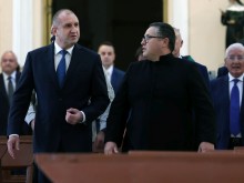 Радев: Време е да излекуваме всички наши комплекси за политическа обреченост
