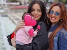 Гневни фенки срещу Глория: Може ли да прави това с внучето?