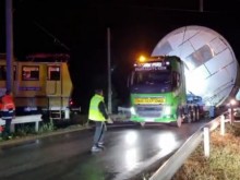Огромни "чудовища" минаха край Пловдив