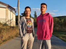 Яна Маринова показа сина си