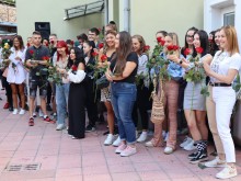 Откриха учебната година в Националната гимназия за сценични и екранни изкуства в Пловдив