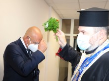 Генералът се появи!