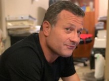 Рачков отпразнува рождения си ден в компанията само на двама души