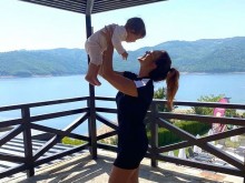 Глория на гости на родата на бившия, заведе внучка си при фамилията на Илия Загоров