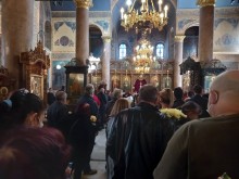 Изпратиха Неделчо Михайлов в последния му земен път с аплодисменти