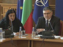 Съпругата на Валентин Терзиев поиска отговори от МО за трагедията