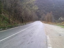 Затварят участък от пътя Пловдив-Смолян
