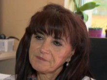 Как д-р Куин от Пловдивско се опитва да убеди своите пациенти, че ваксините не чипират хора и не водят до безплодие?