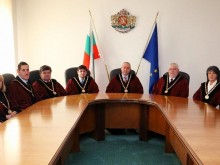 Мораториумът върху сделките и назначенията на кабинета "Борисов 3" противоречи на конституцията