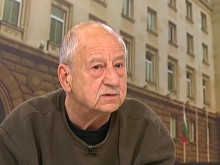 Поппандов: Радев ме кара да се чувствам горд, защото се държи достойно в чужбина