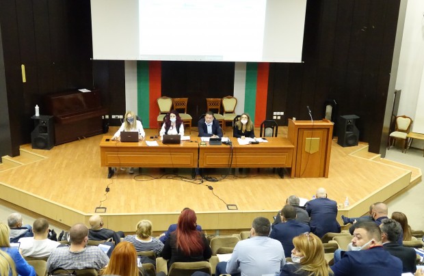 Председателят на Общинския съвет във Варна Тодор Балабанов запазва поста