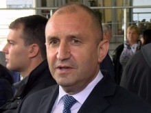 Радев от Панаира: Ами Борисов да излезе и да спечели президентските избори