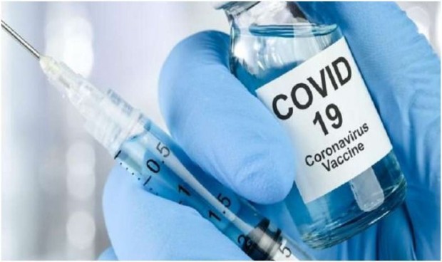 Третата доза ваксина срещу COVID-19 била като "много горещ картоф"