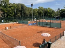 Три българчета стигнаха финали в Пловдив на турнир от Тенис Европа