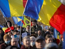 Многохиляден протест срещу "задължителната ваксинация" в Румъния