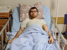 Талантлив български писател се бори с тежко заболяване, има нужда от помощ